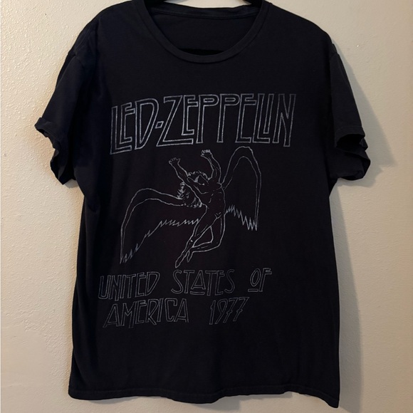 Led Zeppelin Rocker T-Shirt - Picture 2 of 4